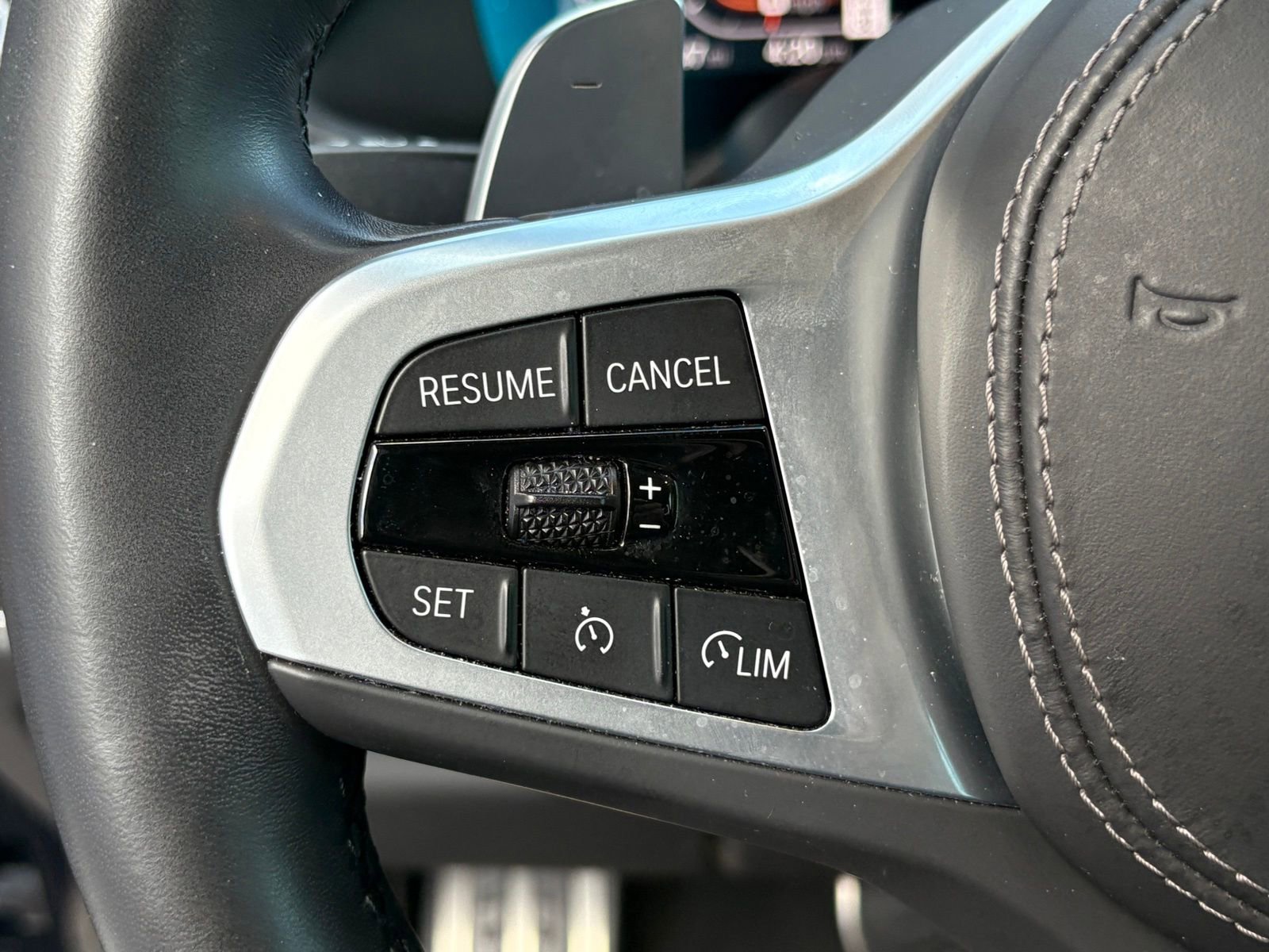 Used 2023 BMW X5 M50i w/ Parking Assistance Package image 20