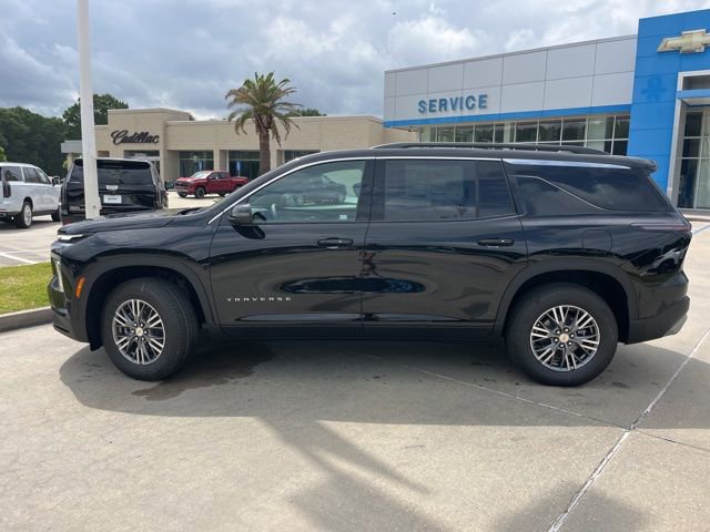 New 2026 Chevrolet Traverse LT FWD image 3