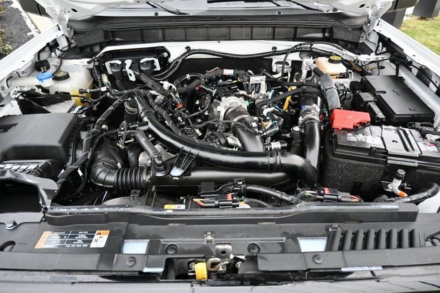 Used 2023 Ford Bronco Wildtrak image 15