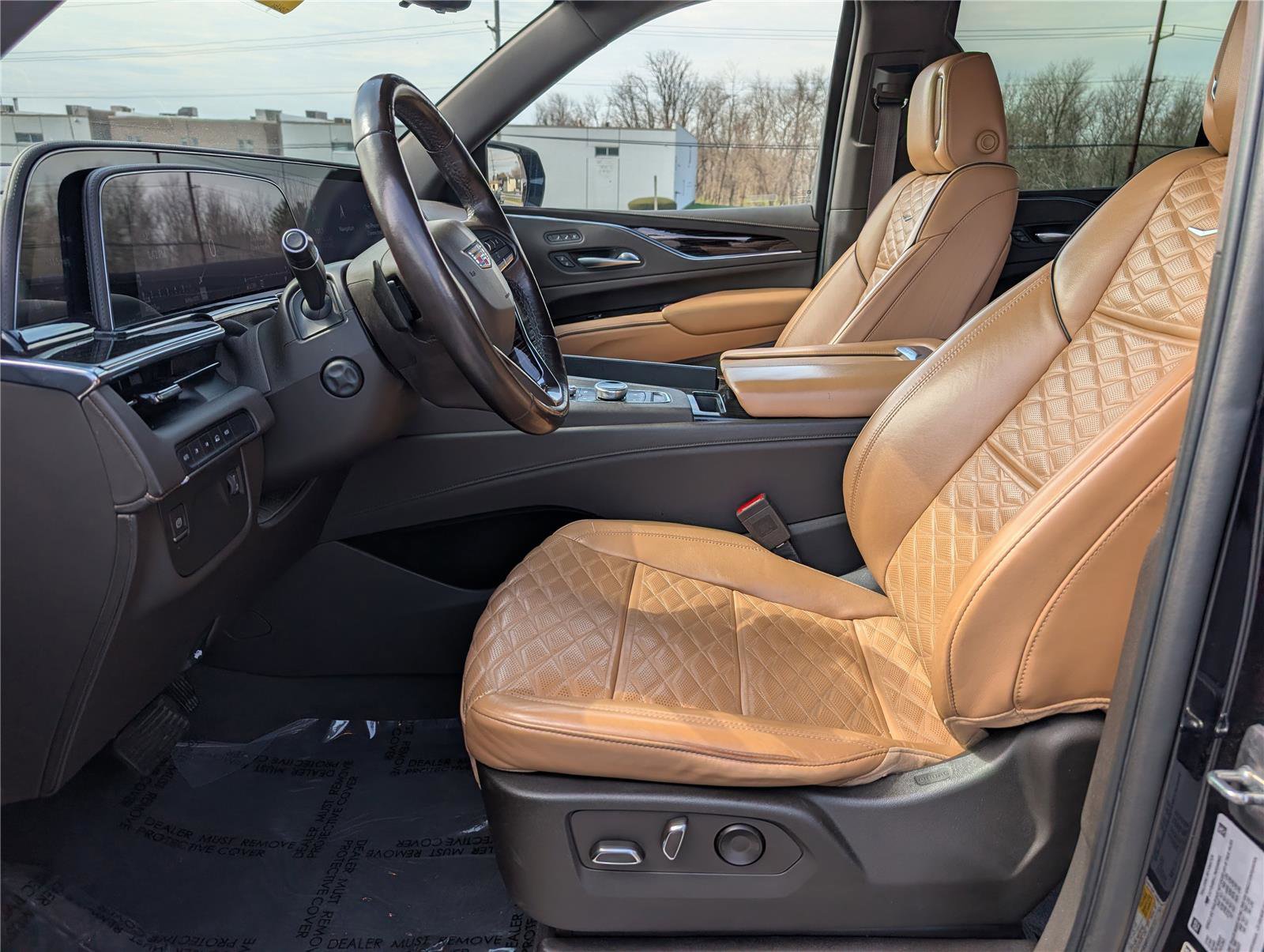 Used 2022 Cadillac Escalade Premium Luxury image 22