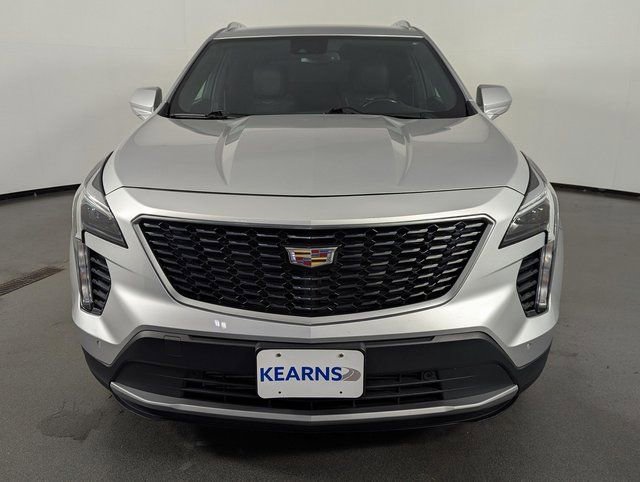 Used 2020 Cadillac XT4 Premium Luxury image 3