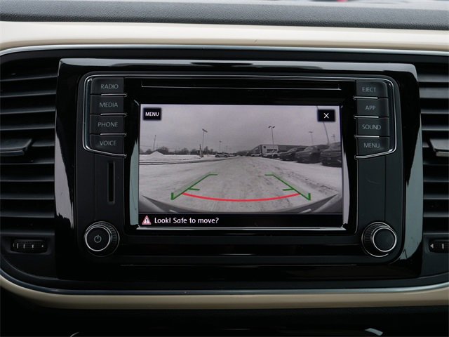 Used 2019 Volkswagen Beetle 2.0T SE image 29