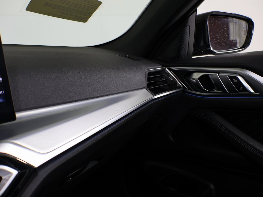 Used 2024 BMW 430i xDrive Convertible w/ Premium Package image 7