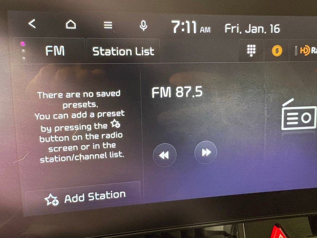 Used 2025 Kia Sportage SX Prestige image 27