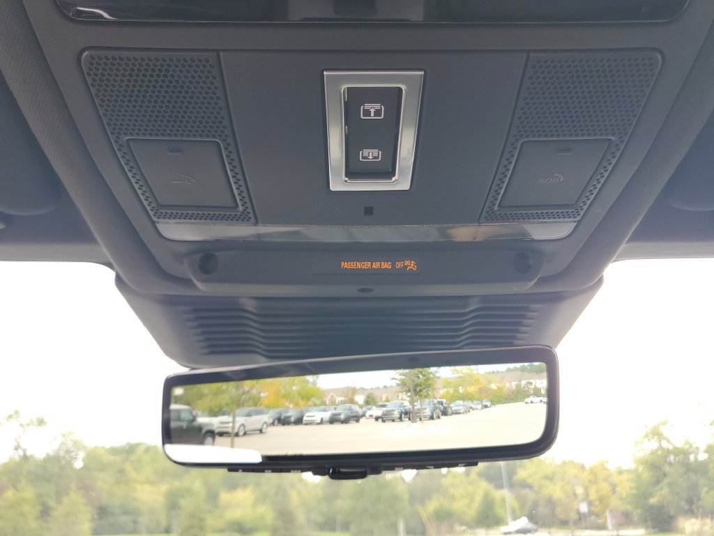 Used 2026 Land Rover Discovery Sport Landmark AWD/4WD image 26