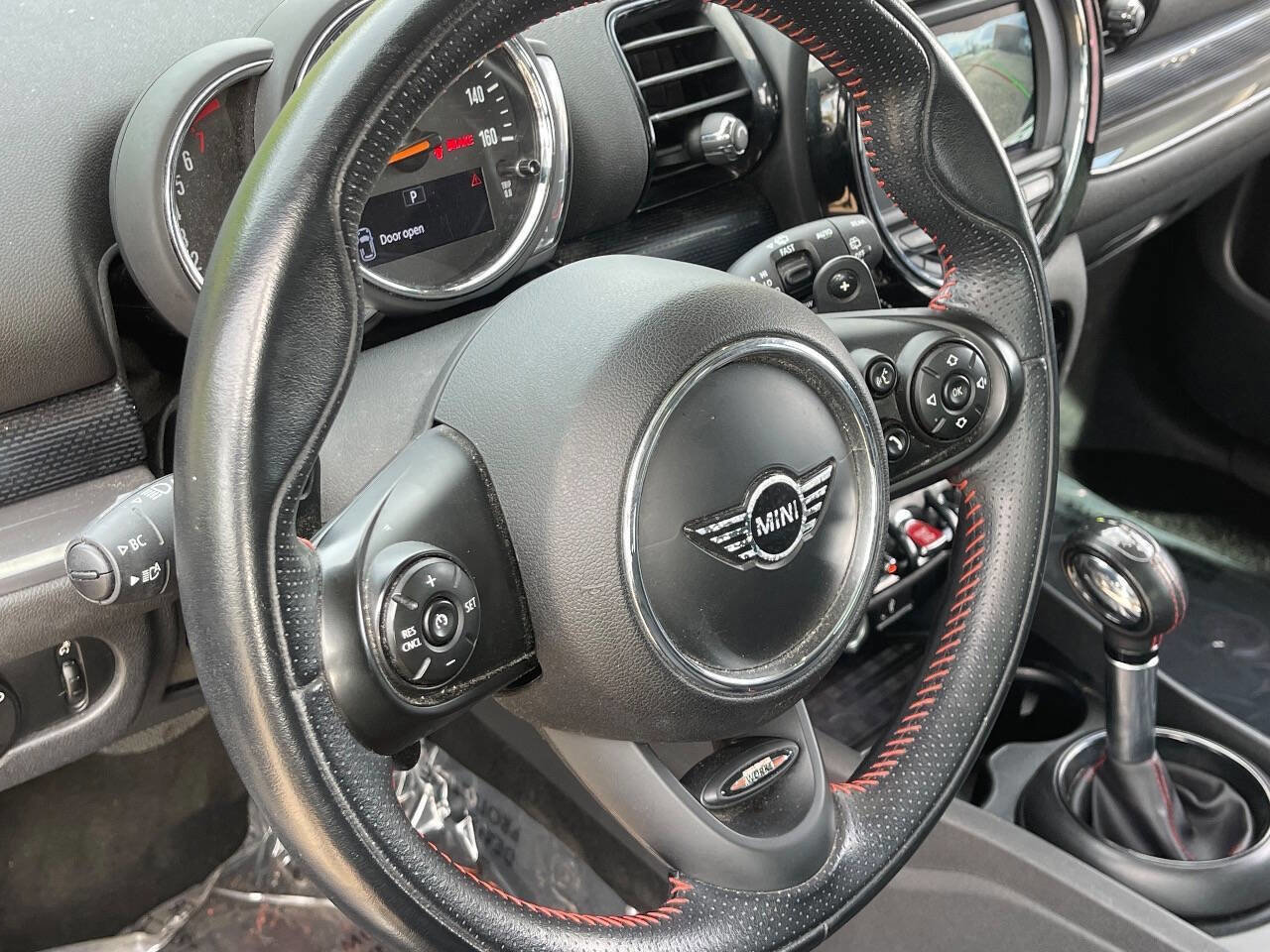 Used 2019 MINI Cooper Clubman S image 23