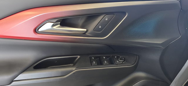 New 2026 Chevrolet Equinox EV RS FWD image 10