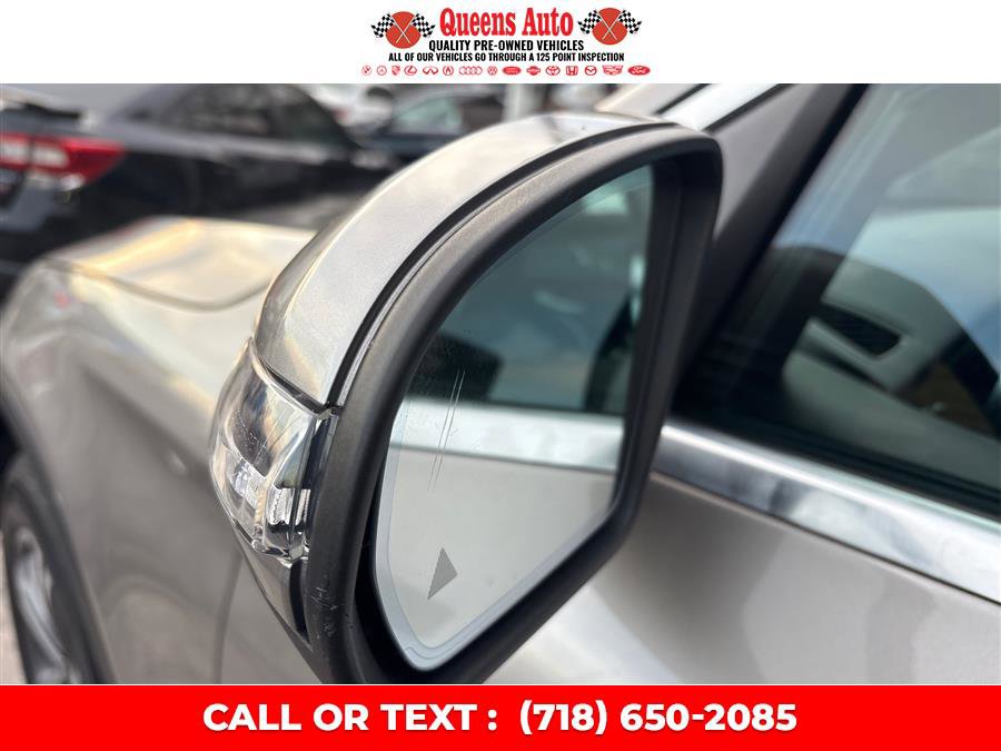 Used 2019 Mercedes-Benz GLC 300 GLC 300 4MATIC SUV w/ Premium Package image 35