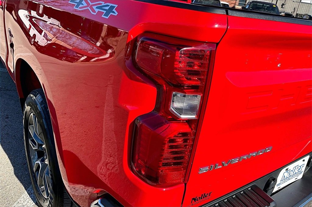 Used 2022 Chevrolet Silverado 1500 LT image 31