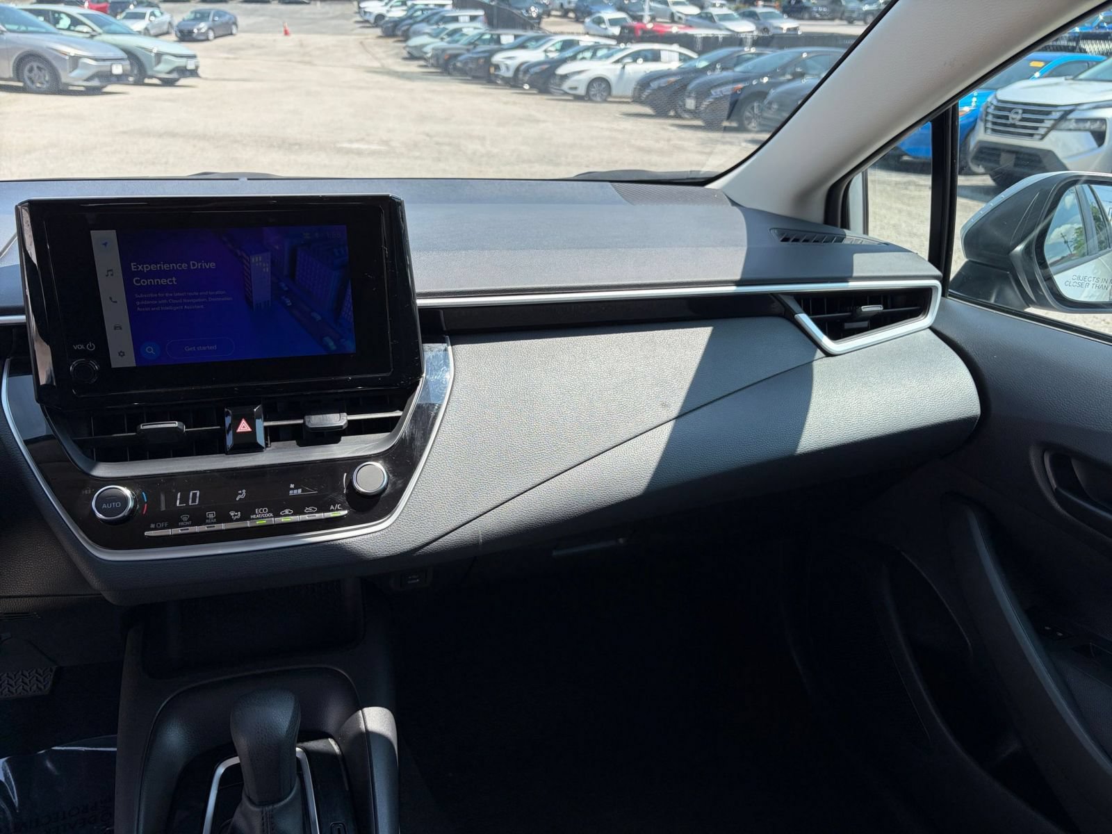 Used 2025 Toyota Corolla LE FWD image 32
