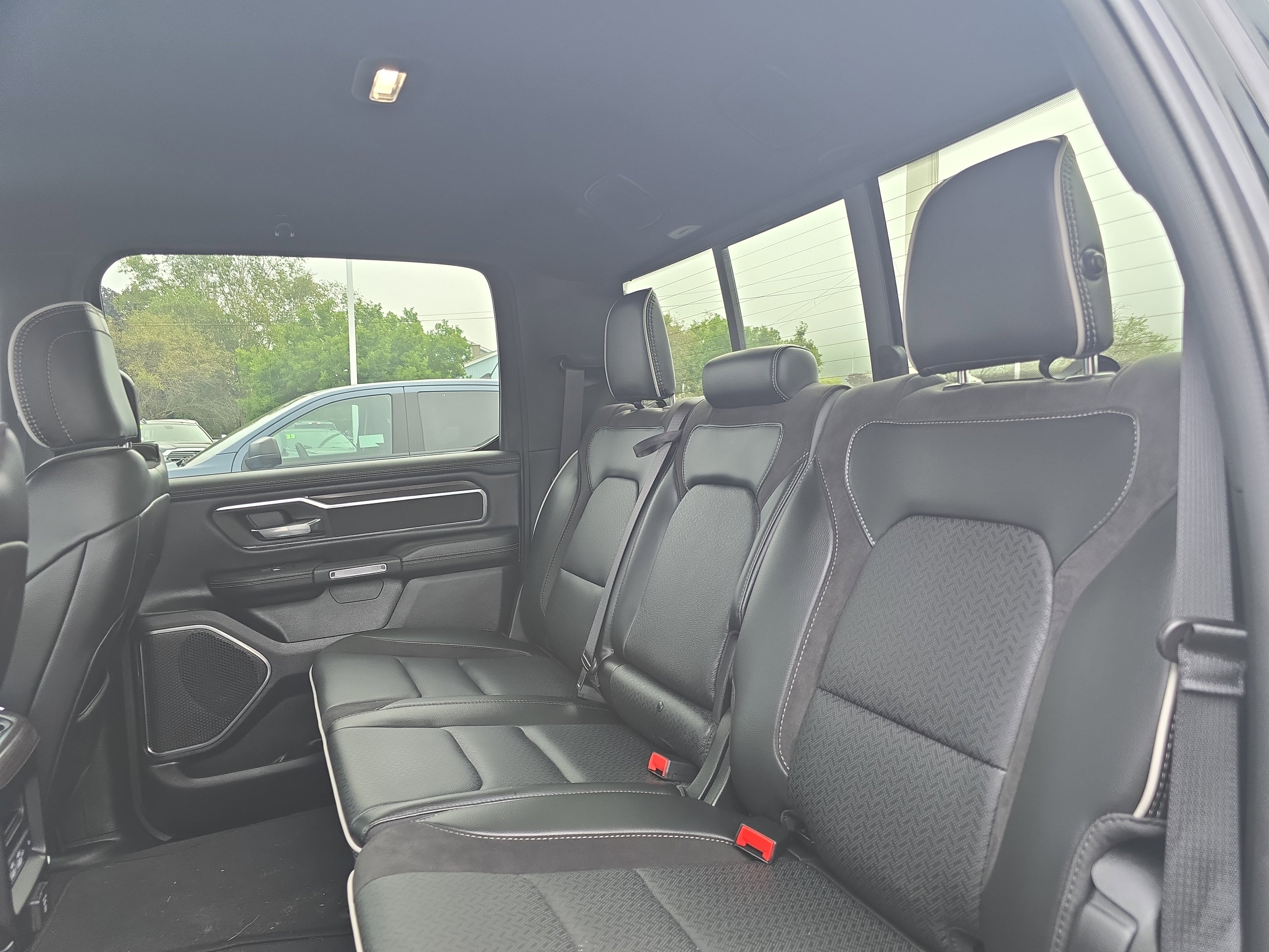 Used 2025 RAM 1500 Laramie image 14