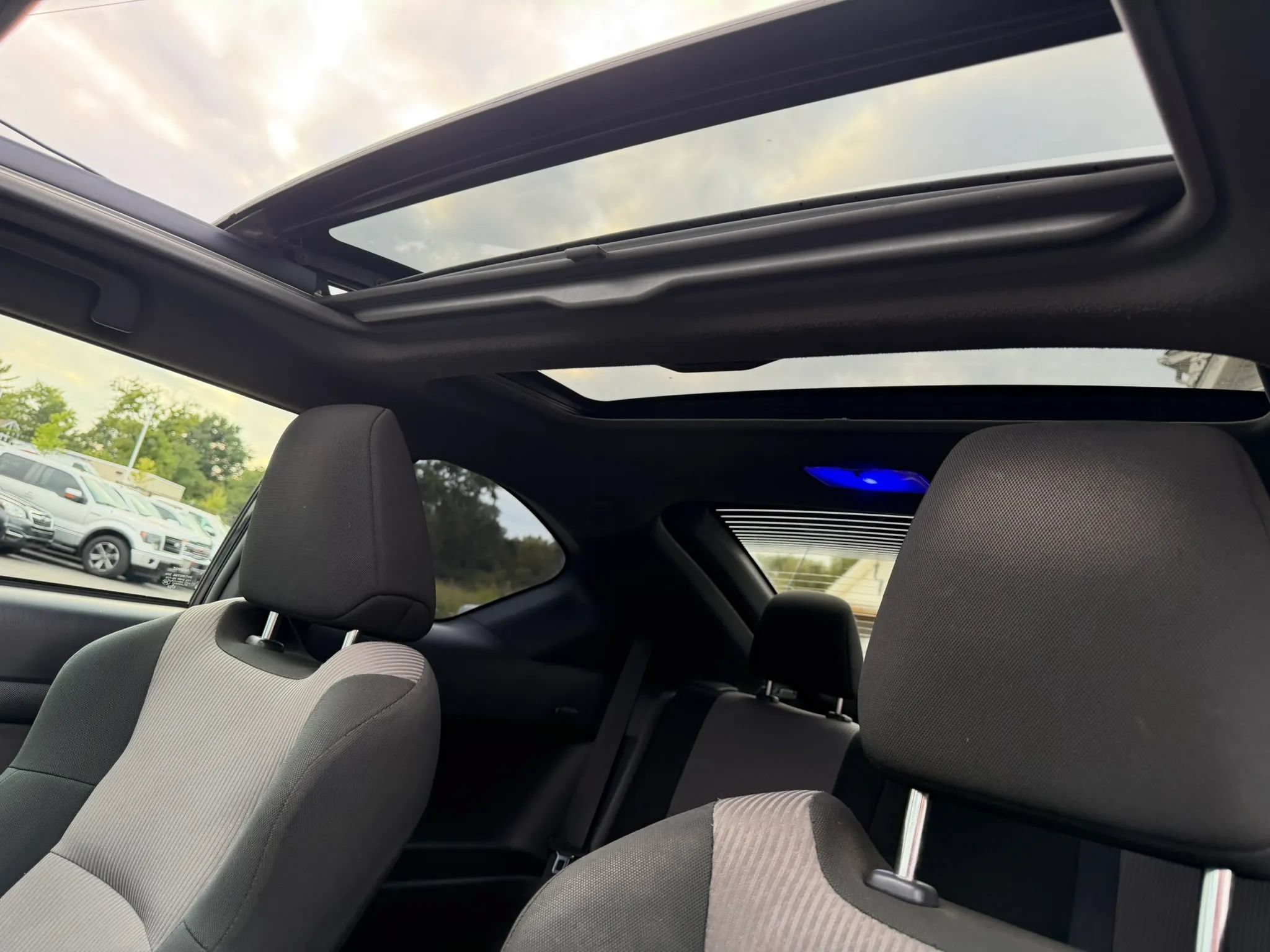 Used 2015 Scion tC FWD image 37