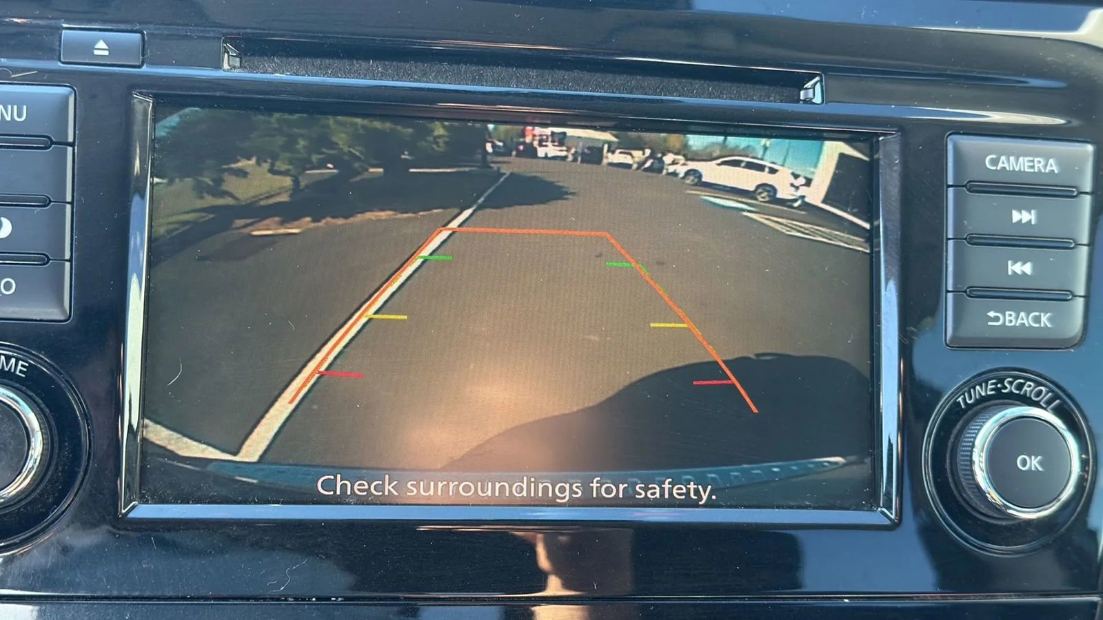 Used 2020 Nissan Rogue SV image 24