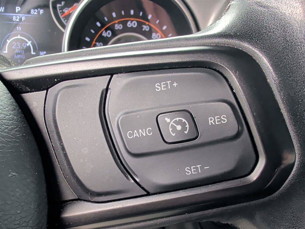 Used 2022 Jeep Gladiator Sport AWD/4WD image 19