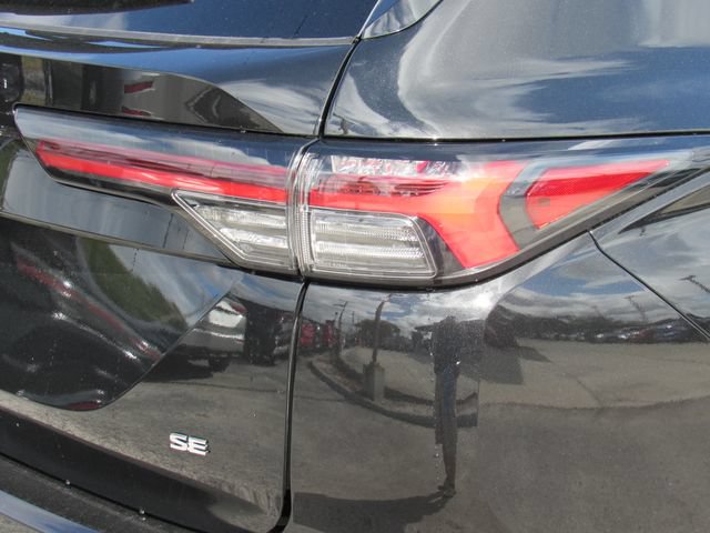 New 2026 Mitsubishi Outlander SE FWD image 13
