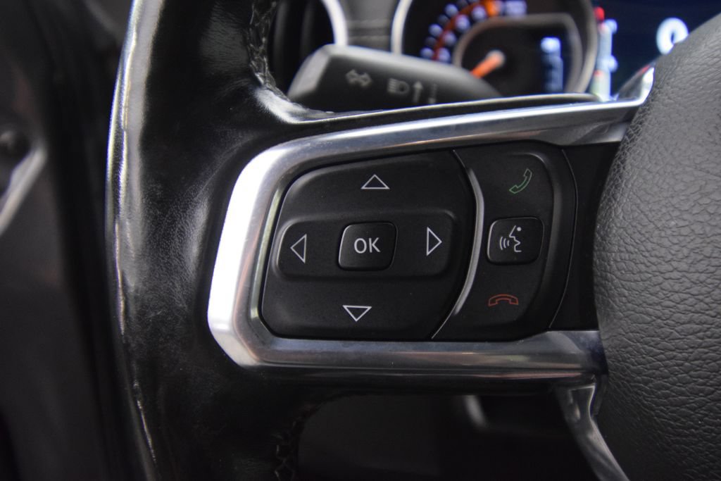 Used 2021 Jeep Wrangler Unlimited Sahara AWD/4WD image 38