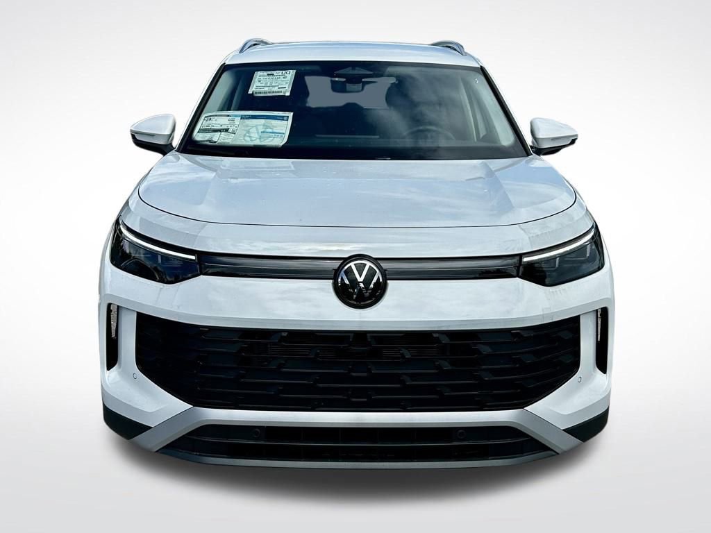 New 2025 Volkswagen Tiguan S image 8