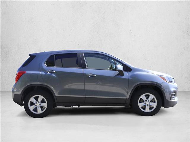 Used 2020 Chevrolet Trax LS w/ Tint and Cruise Package FWD image 4