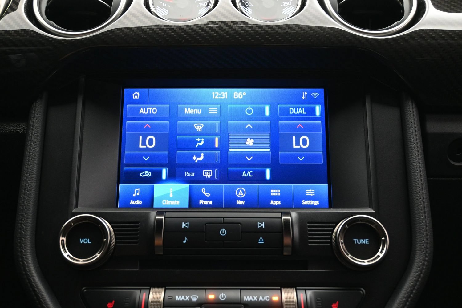 Used 2022 Ford Mustang Shelby GT500 w/ Technology Package RWD image 34