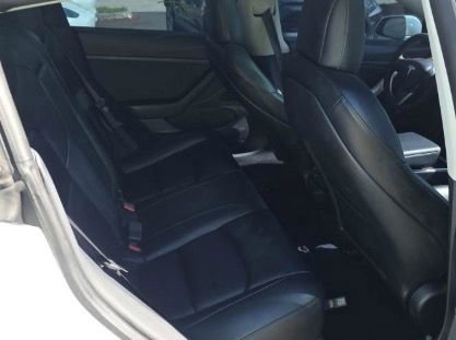 Used 2020 Tesla Model 3 Standard Range RWD image 9