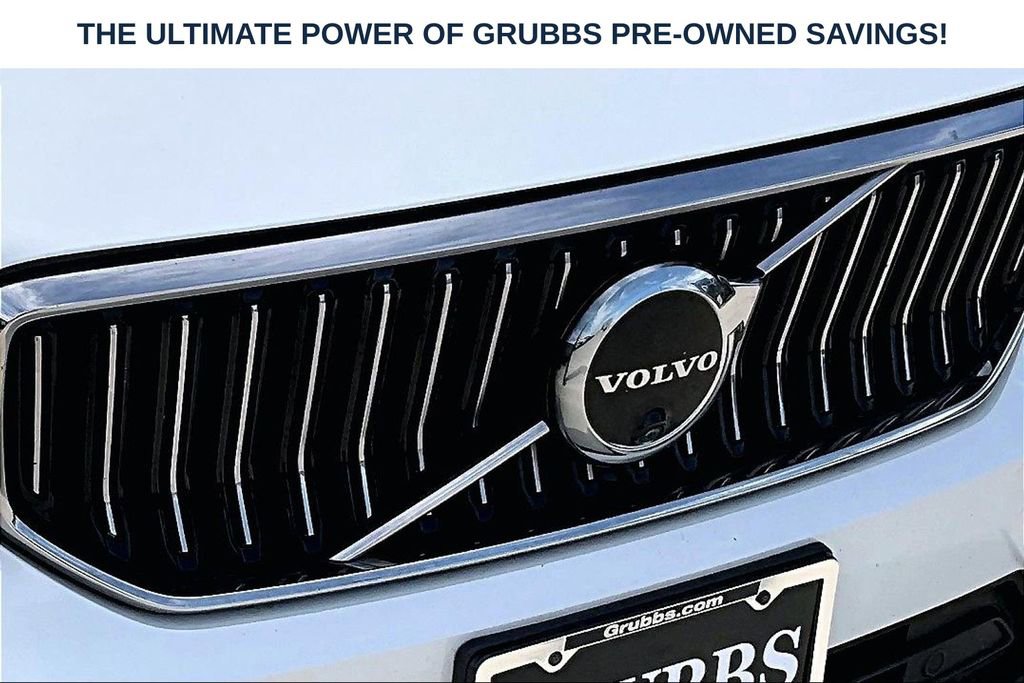 Used 2023 Volvo XC40 B4 Plus w/ Protection Package Premier FWD image 37