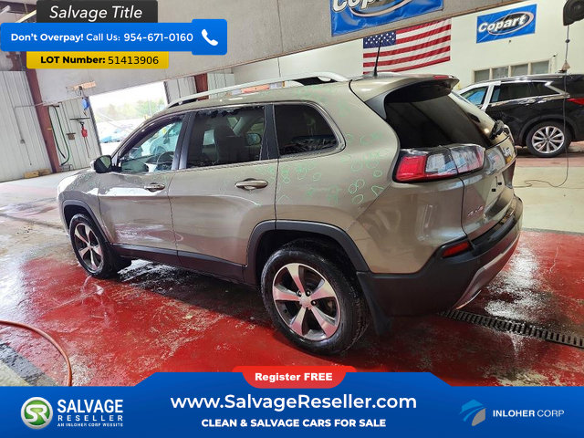 Used 2020 Jeep Cherokee Limited AWD/4WD image 3