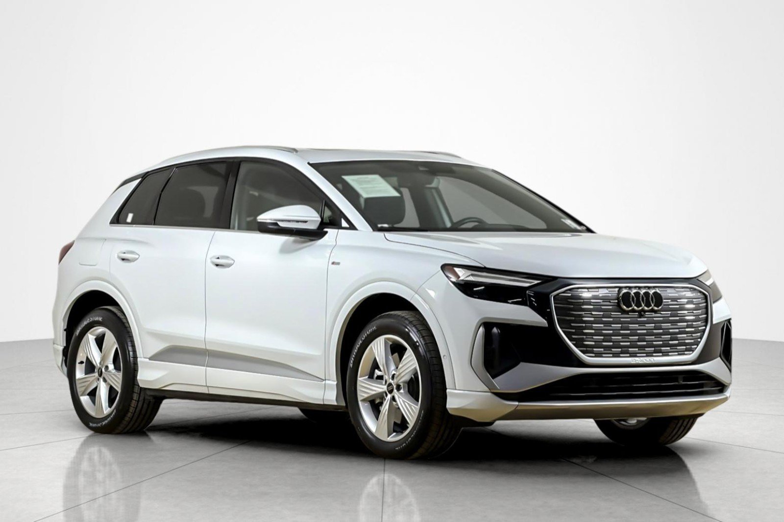 Certified 2023 Audi Q4 e-tron Premium Plus w/ Premium Plus AWD/4WD image 7