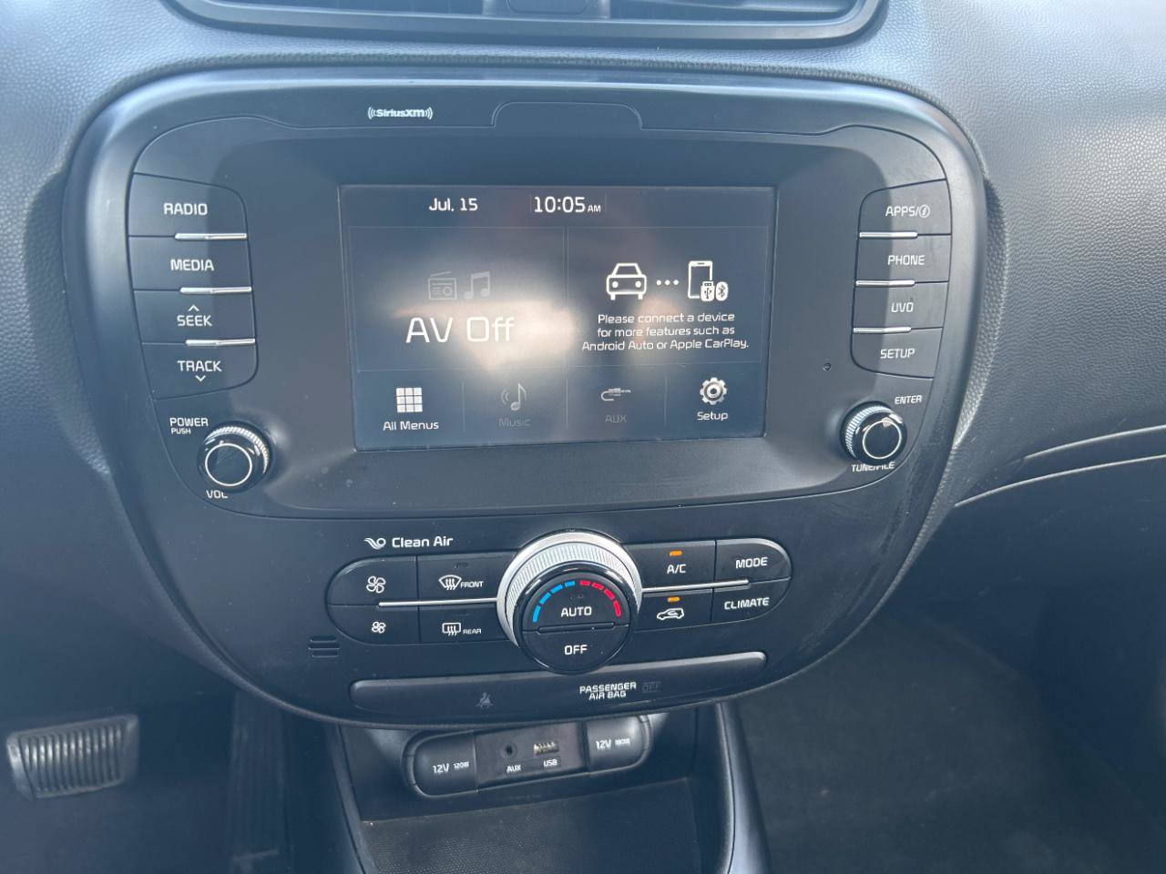 Used 2018 Kia Soul + FWD image 13