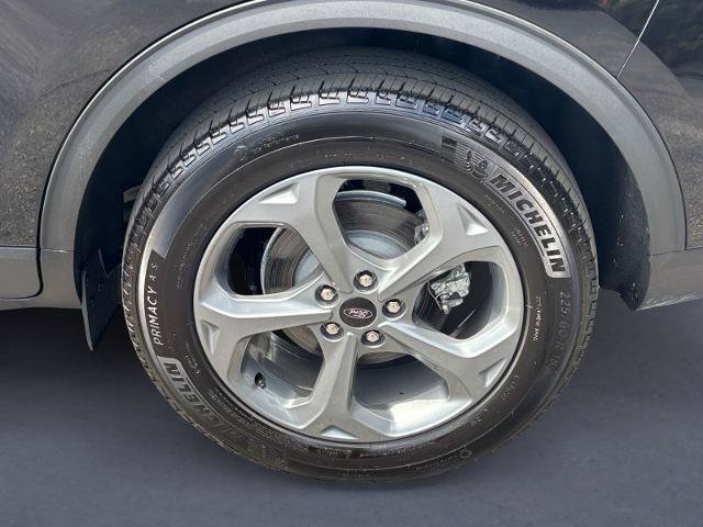 Certified 2025 Ford Escape ST-Line AWD/4WD image 10
