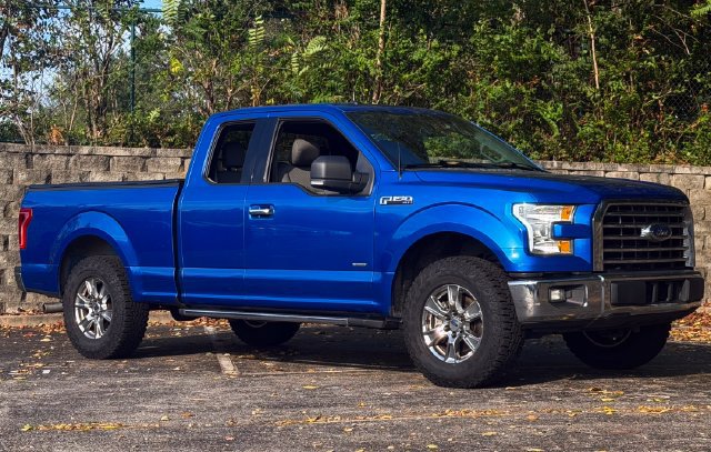 Used 2015 Ford F150 XLT w/ Equipment Group 301A Mid RWD image 2