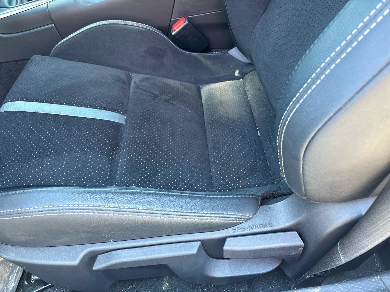 Used 2025 Toyota GR86 Premium w/ ALL Weather Mat Package (TMS) RWD image 8