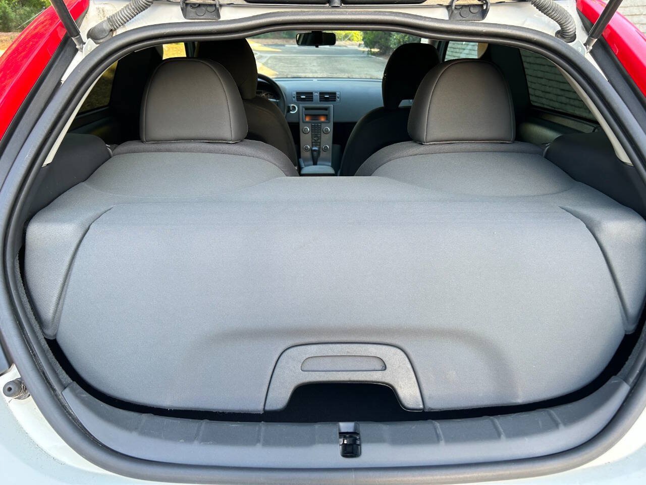 Used 2009 Volvo C30 FWD image 32