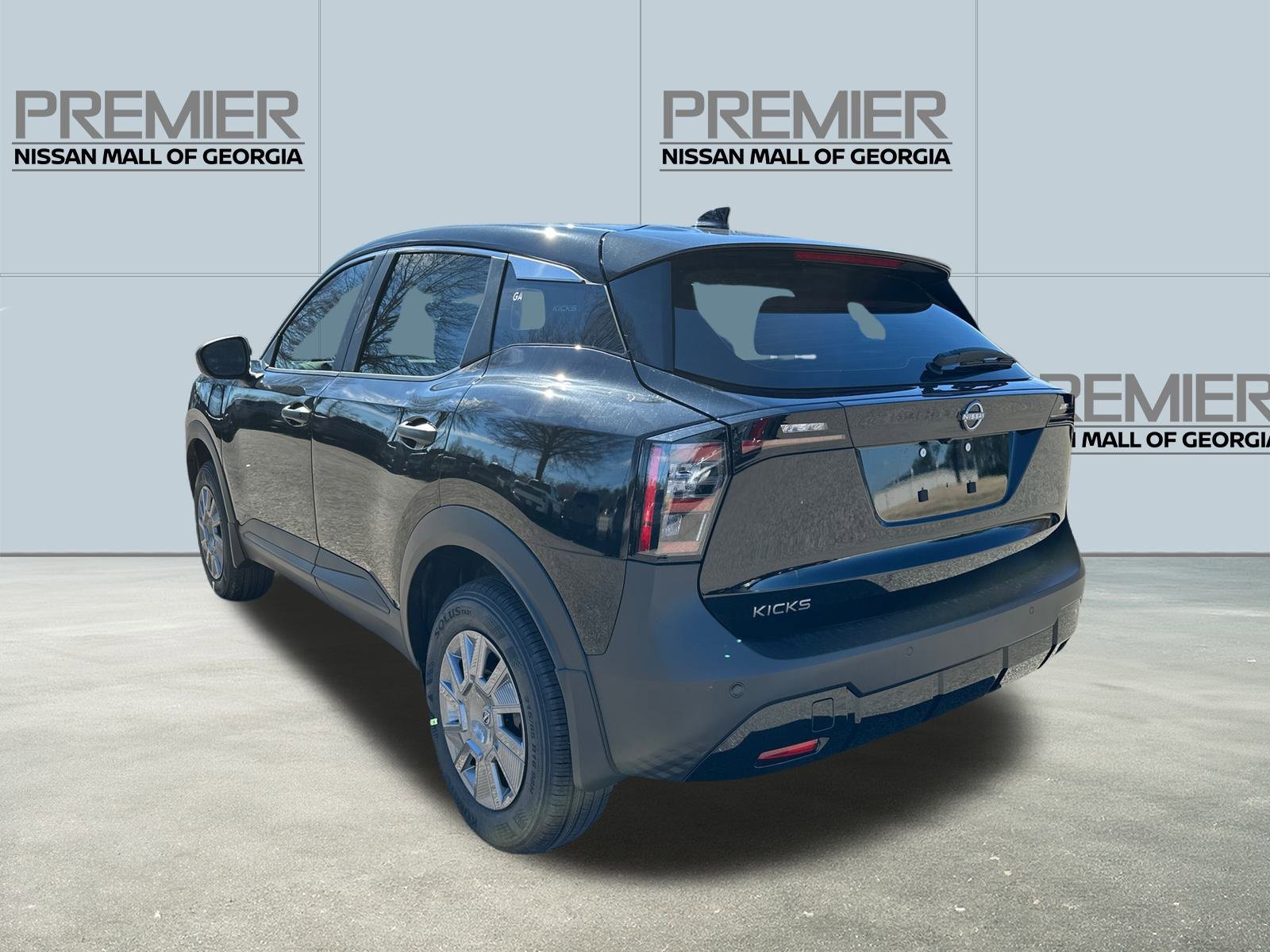 New 2026 Nissan Kicks S image 7