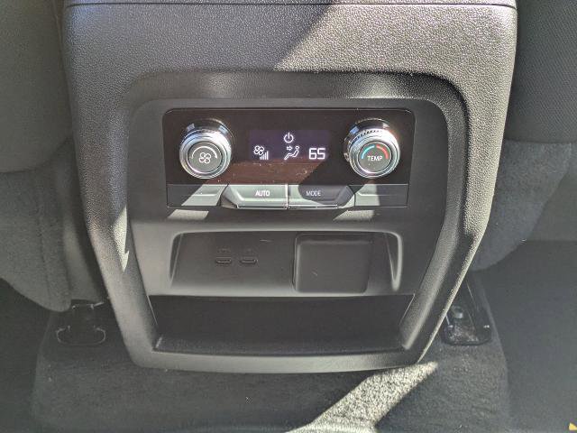 Used 2025 GMC Acadia Elevation image 15