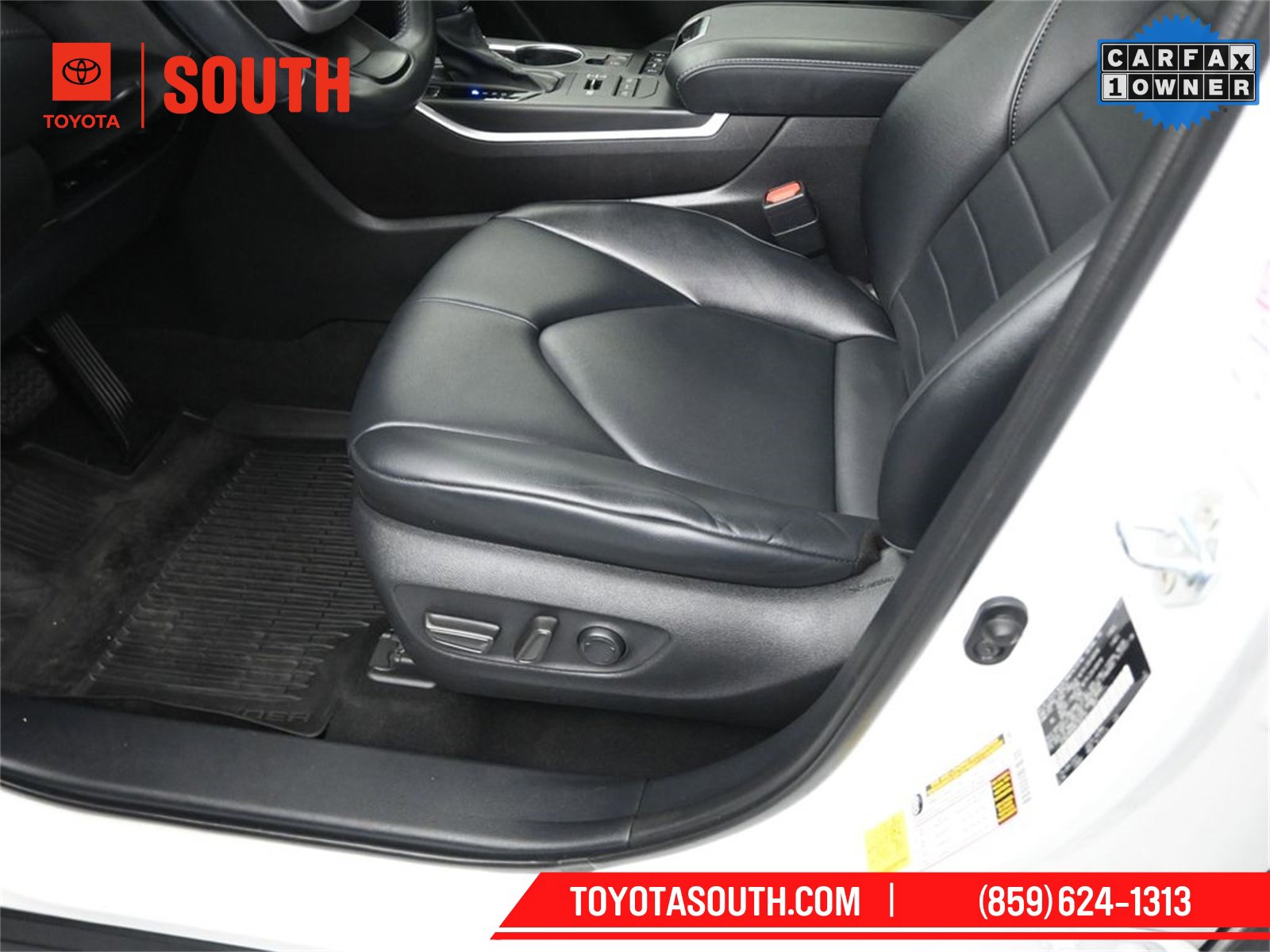 Used 2022 Toyota Highlander XLE image 24