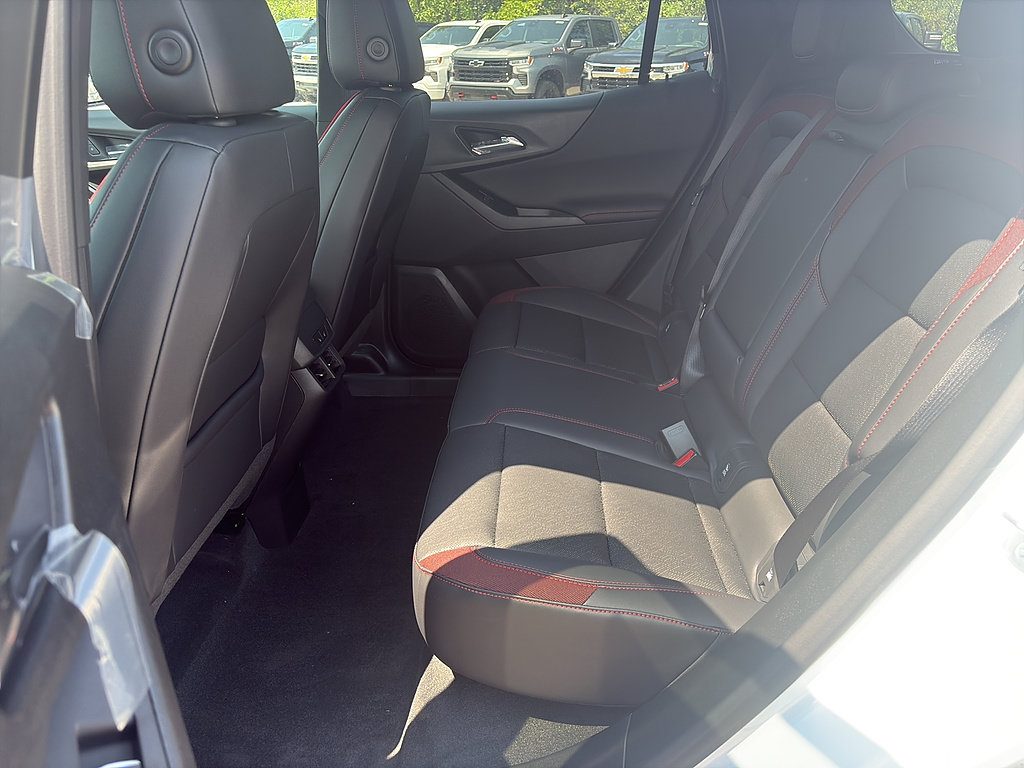 New 2027 Chevrolet Equinox RS w/ Safety and Technology Package FWD image 12