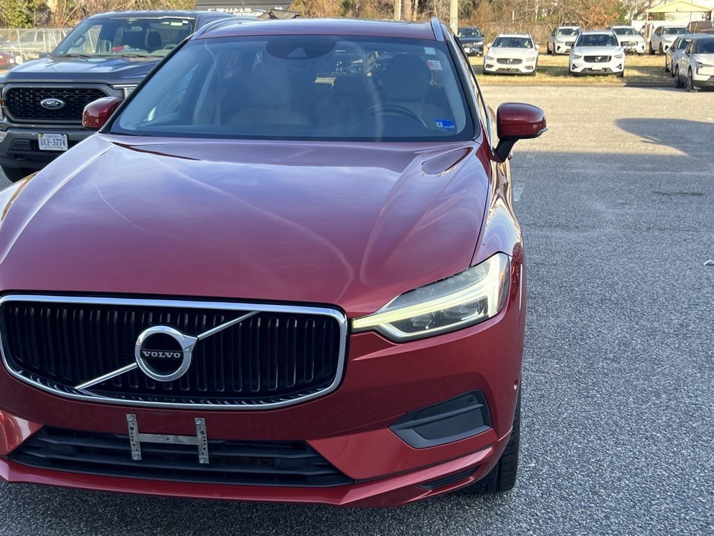 Used 2018 Volvo XC60 T5 Momentum w/ Convenience Package image 8