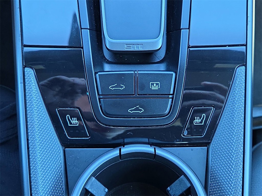 Used 2020 Porsche 911 Carrera w/ Sport Chrono Package image 26