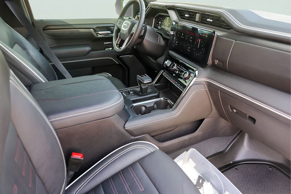 Used 2024 GMC Sierra 1500 AT4X image 32