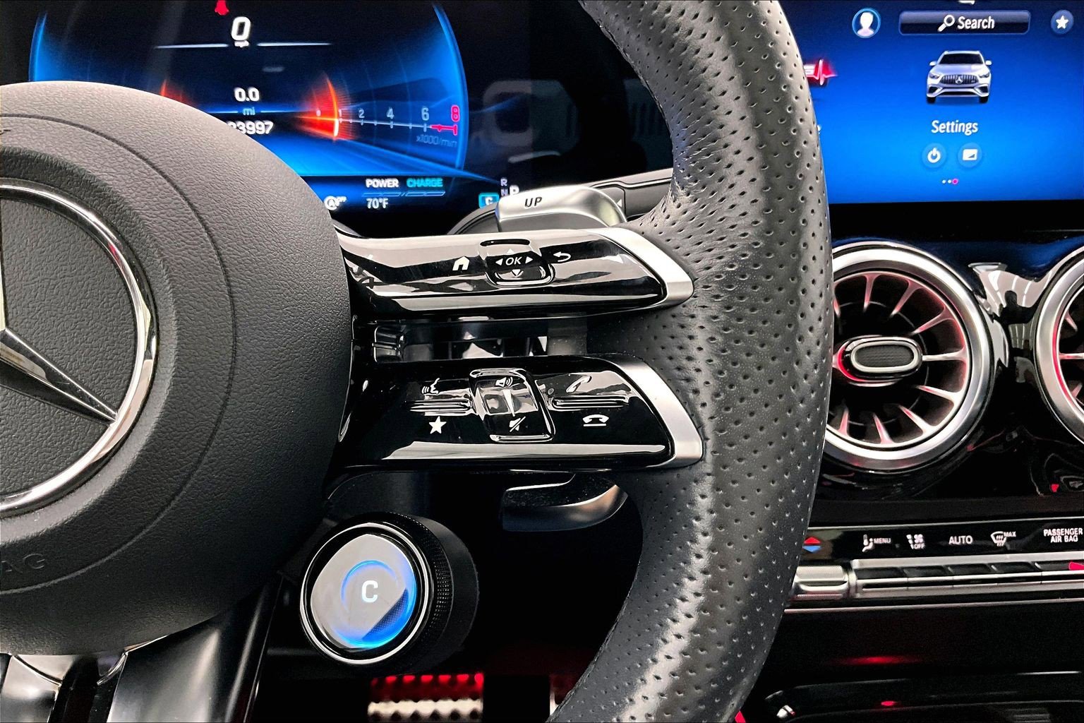 Certified 2024 Mercedes-Benz GLA 35 AMG 4MATIC image 21