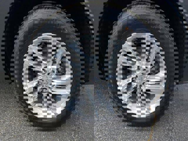 New 2026 Buick Envista Preferred image 5