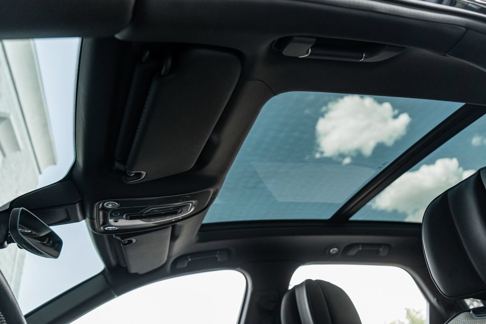 Certified 2026 Bentley Bentayga Speed AWD/4WD image 27