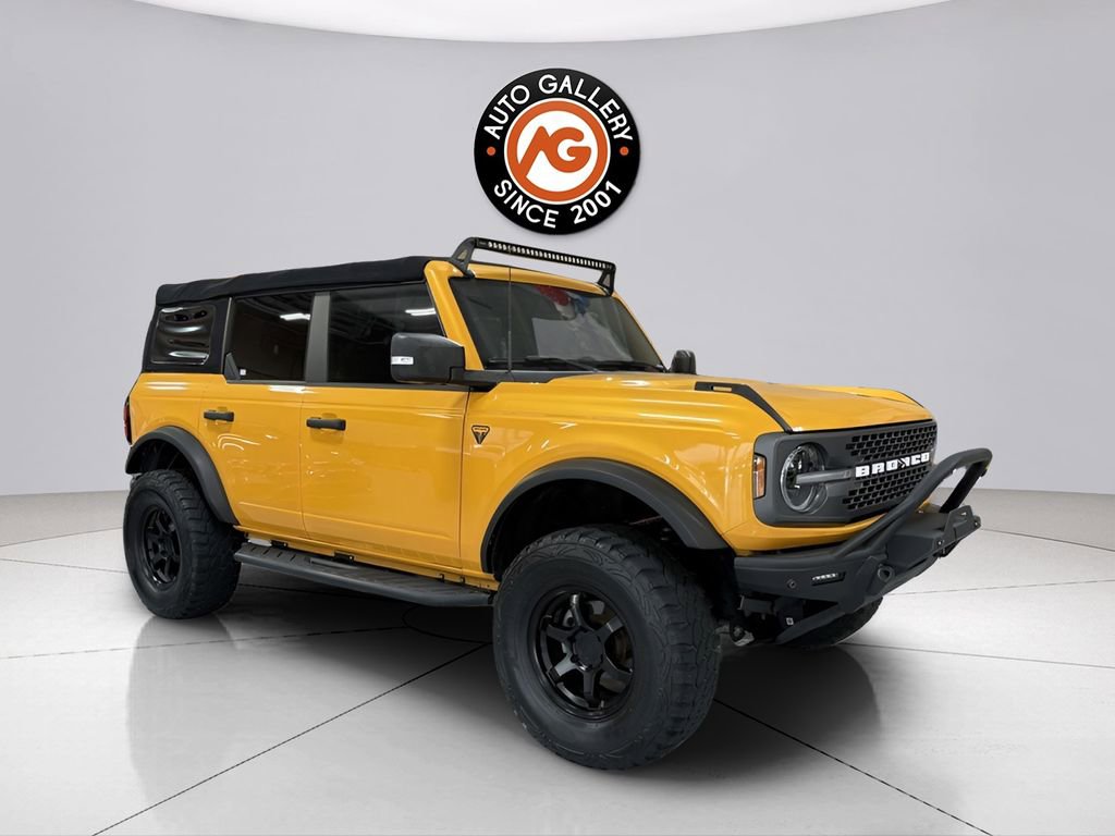 Used 2021 Ford Bronco Badlands video 1