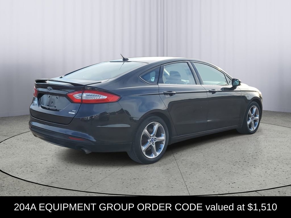 Used 2013 Ford Fusion SE image 3
