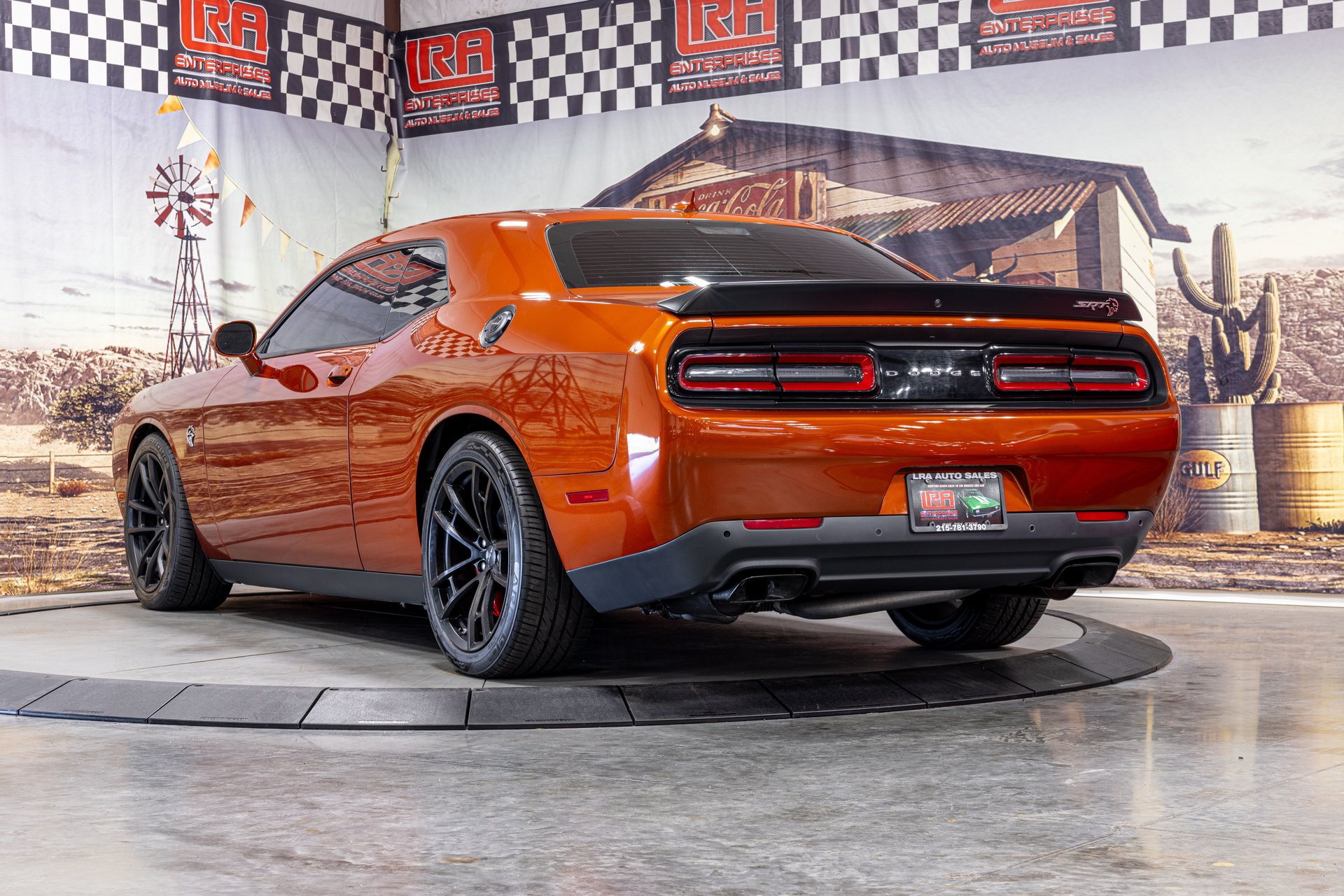 Used 2023 Dodge Challenger SRT Hellcat RWD image 7