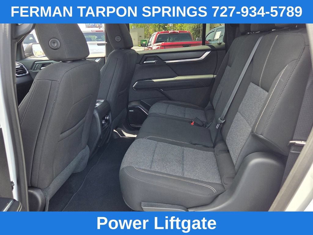 Used 2025 GMC Acadia Elevation FWD image 15