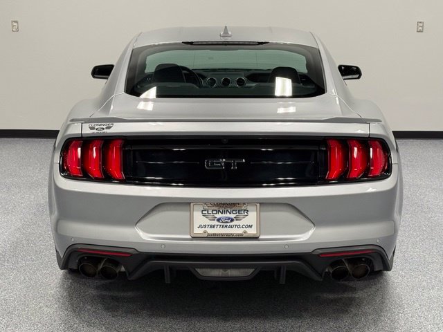 Used 2022 Ford Mustang GT Premium w/ Equipment Group 401A RWD image 11