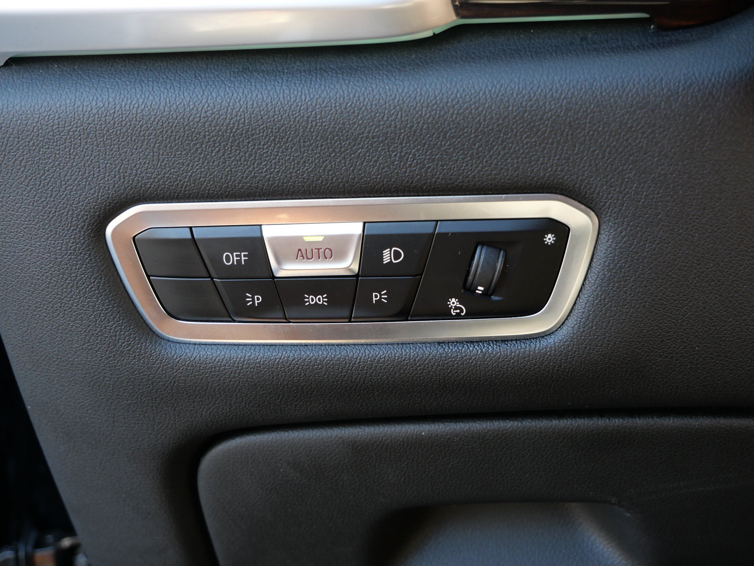 Used 2023 BMW X5 xDrive40i AWD/4WD image 20