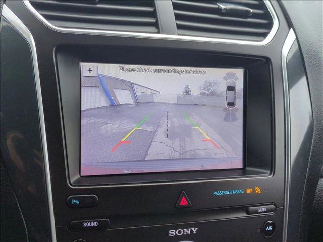 Used 2019 Ford Explorer Sport image 18