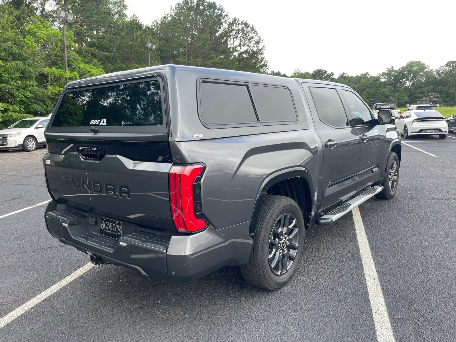 Used 2023 Toyota Tundra Platinum AWD/4WD image 17